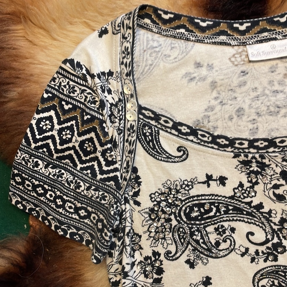 Soft Surroundings Short Sleeve Shirt‎ - Picture 3 of 8